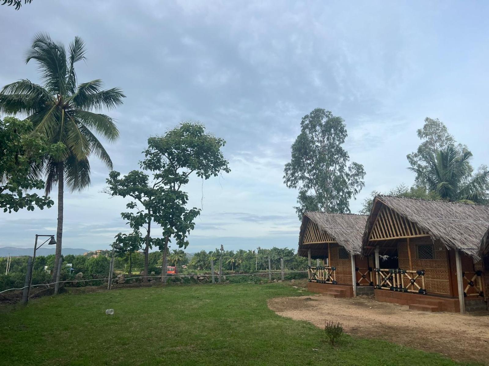 Banana Tree Home Stay Hampi Εξωτερικό φωτογραφία